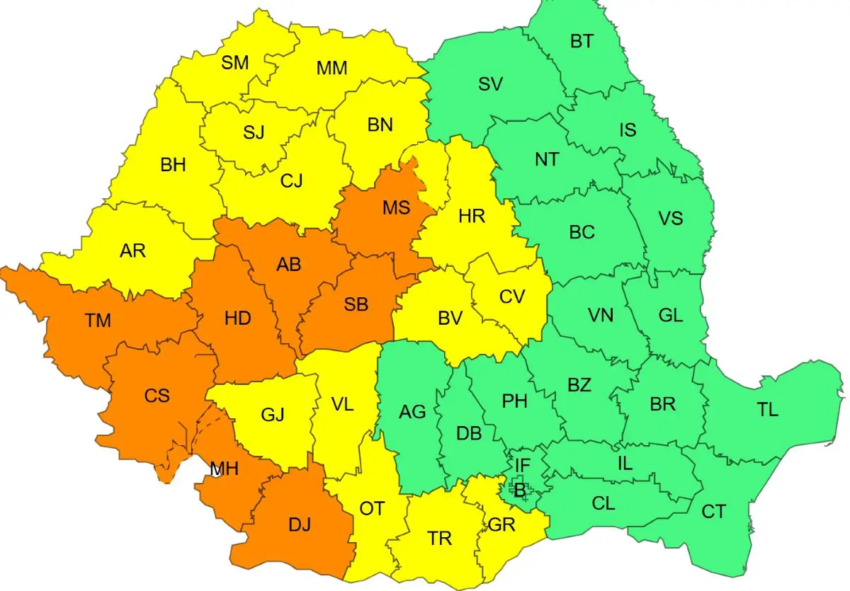Hartă a României cu județe colorate și abreviate