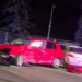 Accident nocturn între două mașini pe marginea drumului