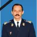Portret oficial al unui bărbat în uniformă militară