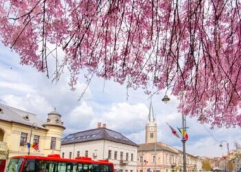 Avem prognoza pe luna aprilie. Cum va fi vremea de Paște și Florii?