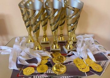 Dansul turdean premiat cu peste 100 de medalii la Cupa Bucuria Dansului