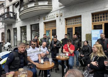 „Coffee with a Cop” cu 50 de motocicliști clujeni
